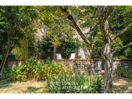 maison fin xixe avec jardin arboré proche des bords de loire