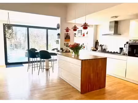 maison de ville rénovée à louer