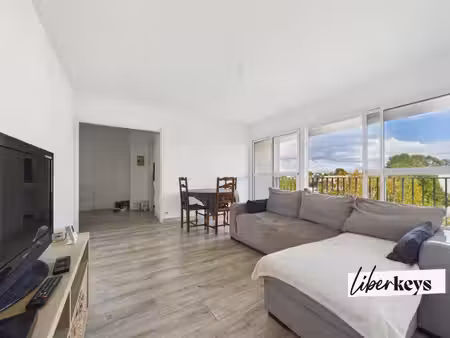 appartement t3 avec balcons et parking saint-herblain bourg