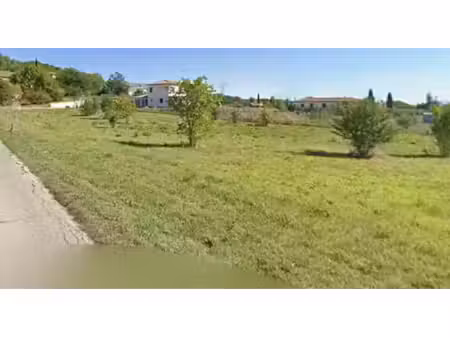 vente terrain 400 m² à meyreuil (13590)  240 000 €