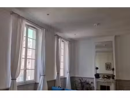 location appartement 4 pièces 140 m² à marseille 6ème (13006)  2 340 €