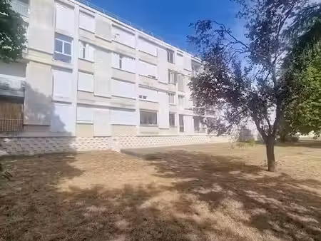 location appartement 3 pièces 43 m² à limay (78520)  920 €