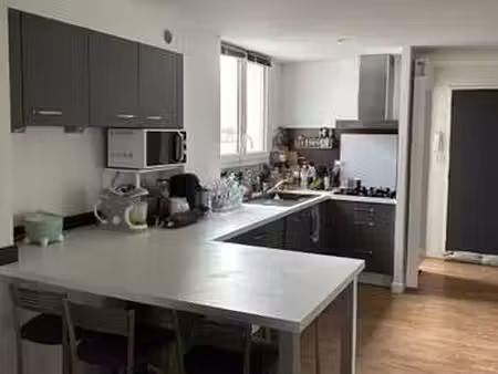 location appartement 4 pièces à la roche-sur-yon centre ville (85000) : à louer 4 pièces /