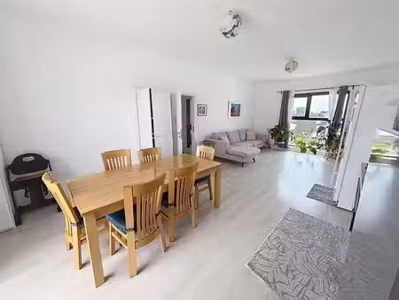 12 appartements a vendre immeuble recent
