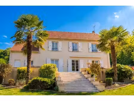 exclusivité propriétés-privées - maison d'exception  calme absolu et vue imprenable