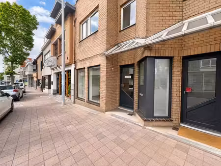local commercial à louer dans un emplacement privilégié dans