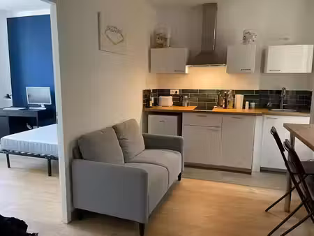 location meublée appartement 1 pièce 45 m² à marseille 5ème (13005)  570 €