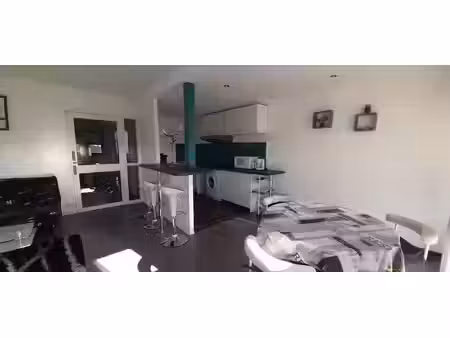 location meublée appartement 4 pièces 80 m² à talence (33400)  580 €