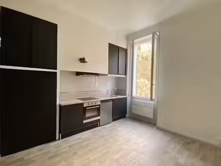 location appartement 1 pièce 25.26 m² à marseille 6ème (13006)  620 €
