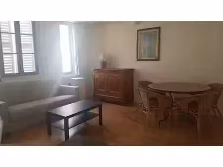 location meublée appartement 1 pièce 44.21 m² à pontoise (95000)  660 €