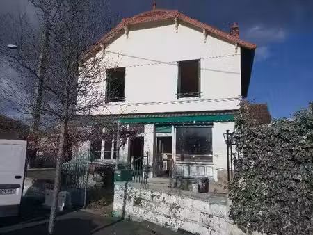 vente maison 5 pièces 120 m² à montluçon (03100)  87 920 €