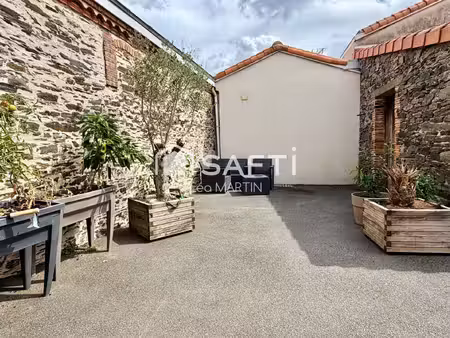 maison de 124m2 - 3 chambres - dépendances