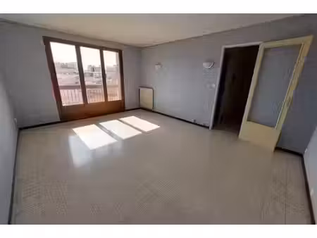 location appartement 1 pièce 36 m² à marseille 5ème (13005)  510 €
