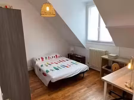 location meublée appartement 2 pièces 39 m² à tours (37000)  690 €