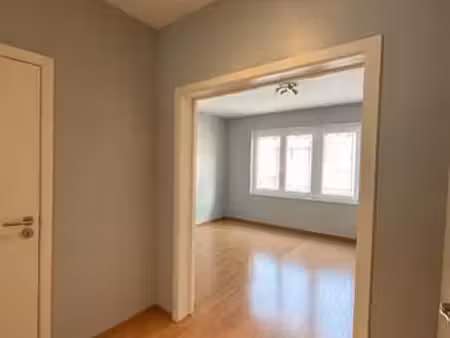 appartement 1 chambre woluwe-saint-lambert  balcon