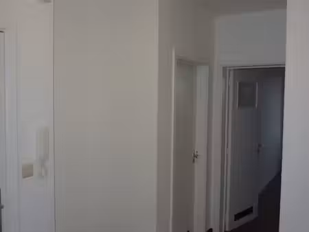 appartement wemmel 2 chambres étage 4/4.