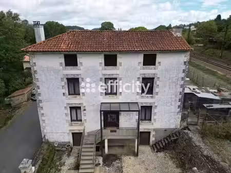 vente maison 5 pièces 135 m² à vivonne (86370)  134 500 €