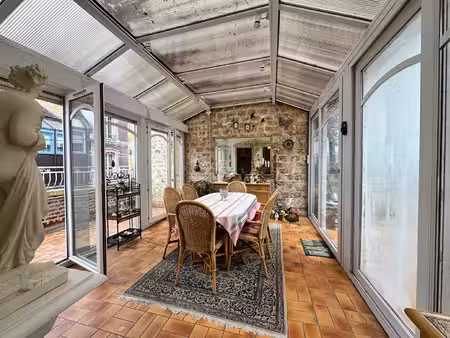 appartement en duplex de 192 m2 sh avec garage et terrasse en centre ville à charleville