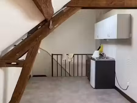 location appartement 2 pièces 40 m² à versailles (78000)  850 €