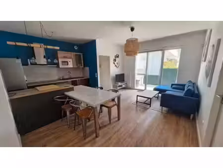 location meublée appartement 3 pièces 64 m² à thiais (94320)  750 €
