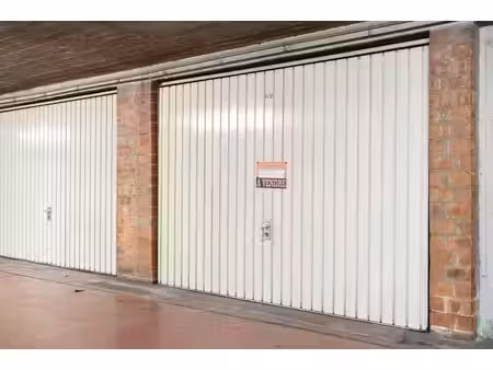 box garage fermé à vendre watermael-boitsfort