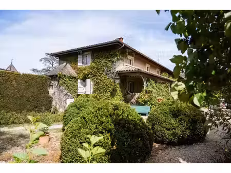 maison à vendre 11 pièces macon (71)