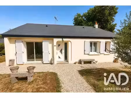 maison à laval (53000)