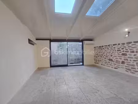 maison ancienne de 89 m² à sarrians