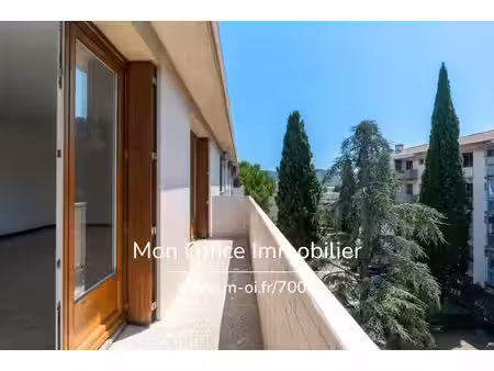 référence : 7004-pan - appartement 4 pièces de 89 m² à aix-en-provence