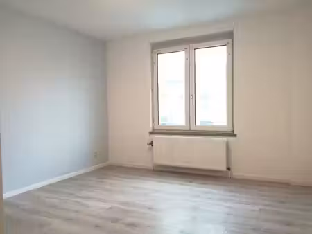 appartement 1 ch. à louer  libramont-chevigny