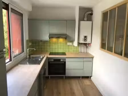 location appartement 4 pièces à rennes maurepas (35000) : à louer 4 pièces / 83m² rennes m