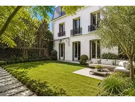vente hôtel particulier 9 pièces 300 m² à neuilly-sur-seine (92200)  4 700 000 €