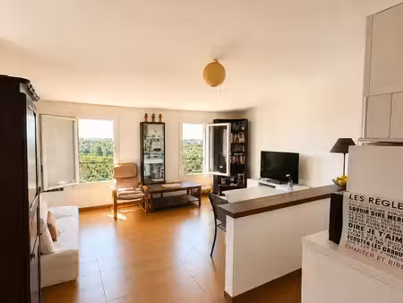 appartement à fréjus (83600)