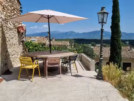 maison avec jardinet et terrasses avec vue panoramique