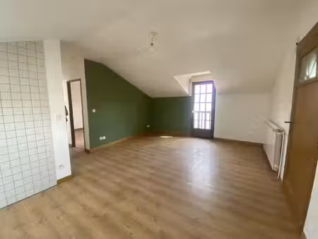 location appartement 2 pièces 41m² lannemezan 65300