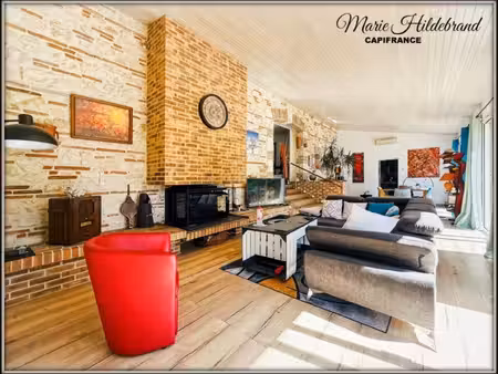 maison de 185m² - 3 chambres - piscine - jardin de plus de 4000m²