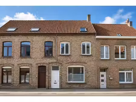 huis te koop in veurne met 3 slaapkamers
