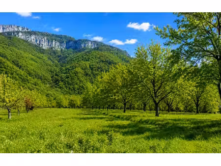 terrain à batir de 712 m² à la riviere - 115 000 €