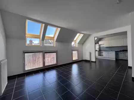 location appartement 3 pièces 79m² amiens 80000