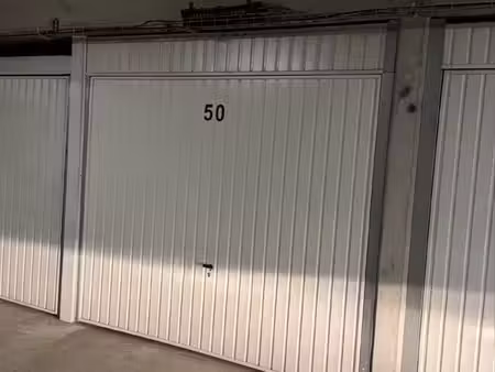 garage fermé dans résidence sécurisée draguignan