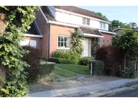 villa à vendre à rue des remparts 10 huy (vbe61507)