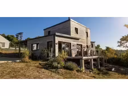 maison avec jardin et terrasse rosnoën (29)