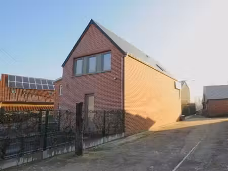 maison récente avec belle vue et énergie quasi gratuite