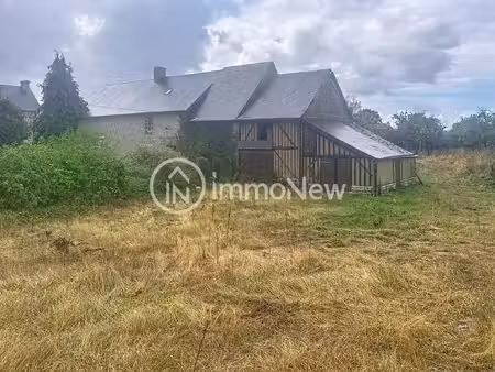 maison datee de 1677 de 130 m2 avec batiments 300 m2 et fou