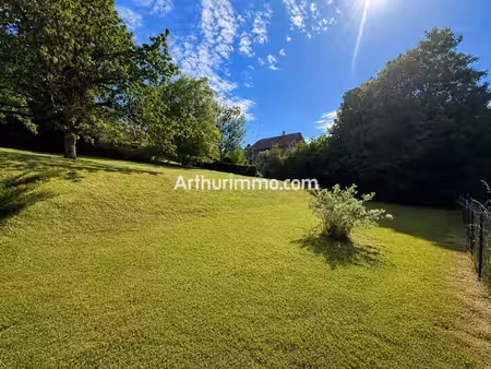 terrain constructible de 1 200 m² aux portes de lons-le-saunier – secteur montciel