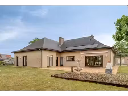 villa bien entretenue dans un endroit calme à moorsele