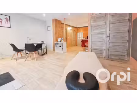 local commercial à louer