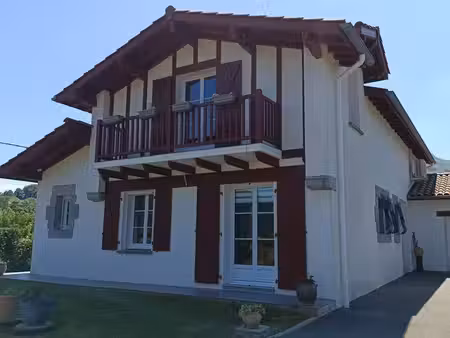 jolie maison dans un cadre exceptionnel