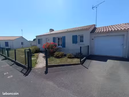 maison située à saint-christophe-du-ligneron