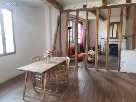 maison ancienne dans le vieux salies du salat